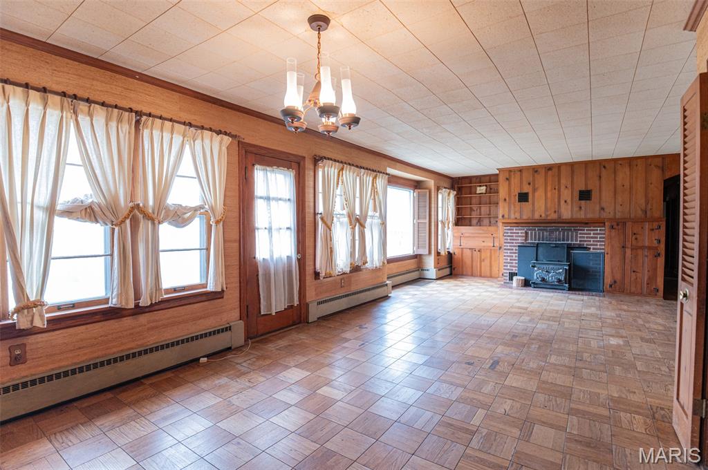 602 Highway 63
