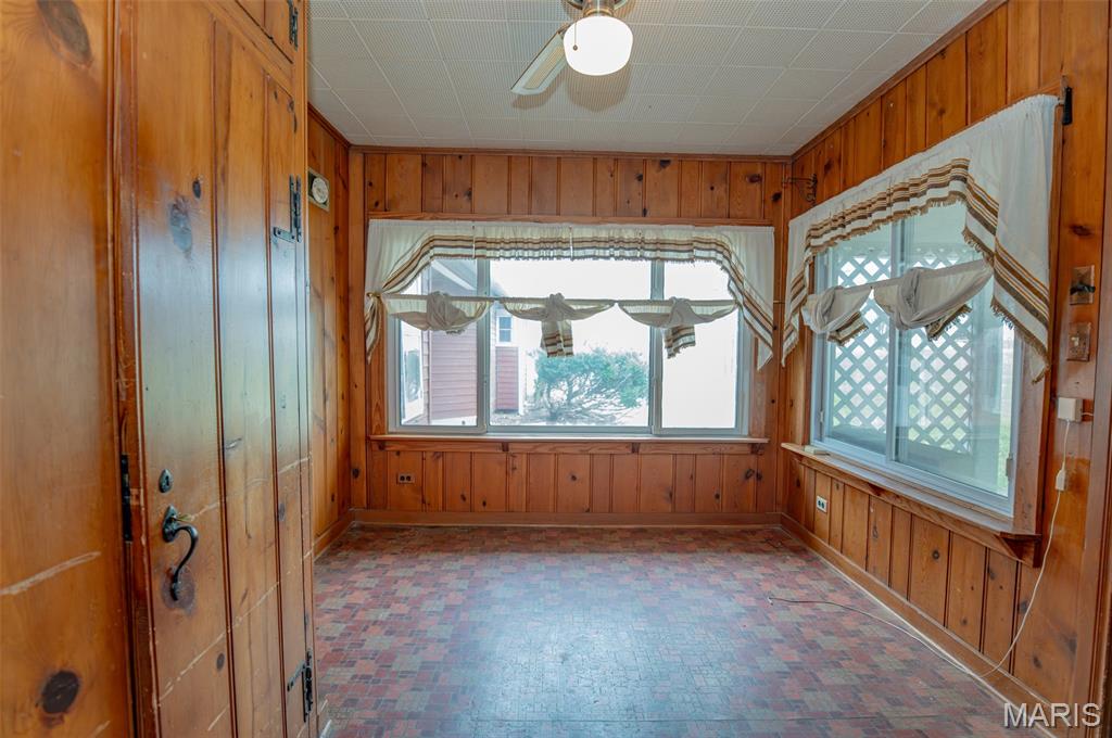 602 Highway 63