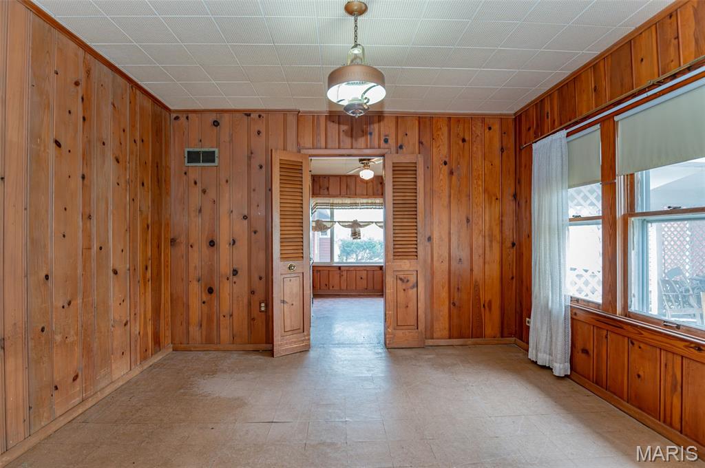 602 Highway 63