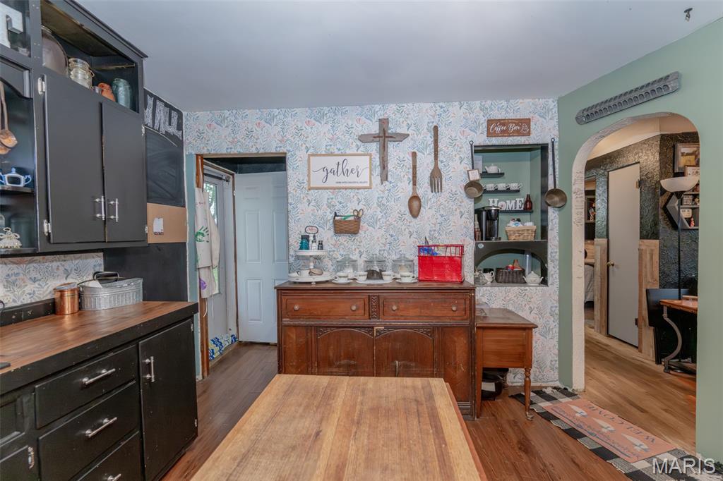 510 W Franklin Avenue
