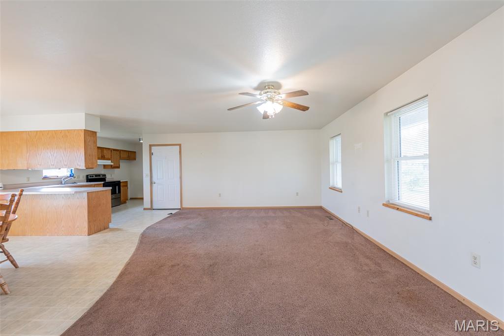 318 E W&W Circle Drive