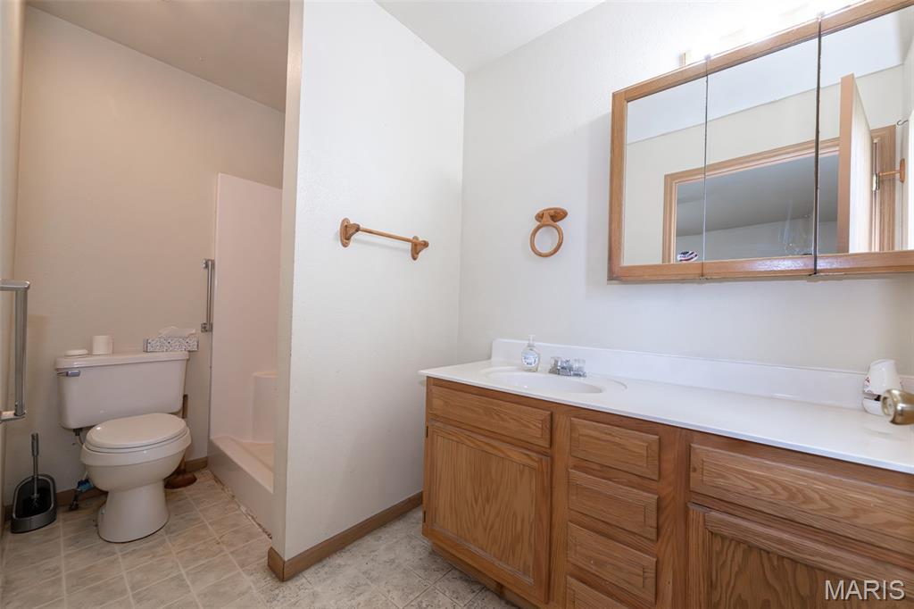 318 E W&W Circle Drive