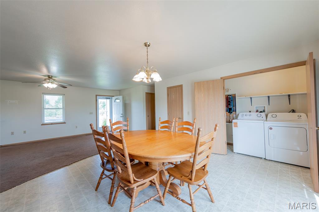 318 E W&W Circle Drive