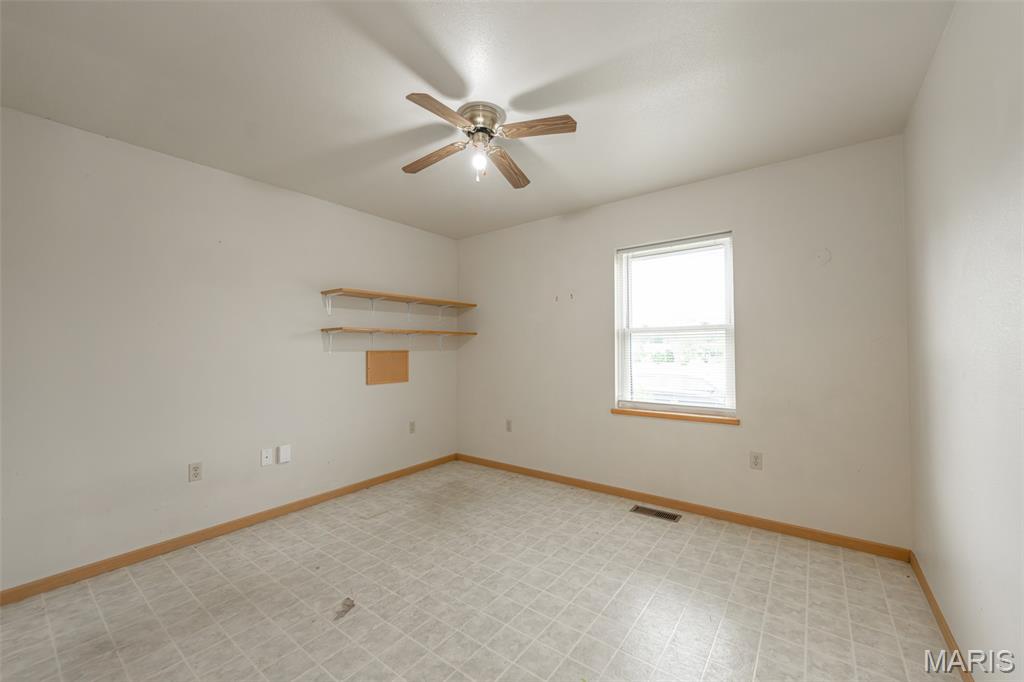 318 E W&W Circle Drive