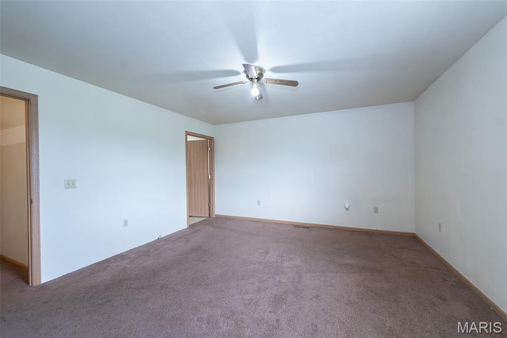 318 E W&W Circle Drive