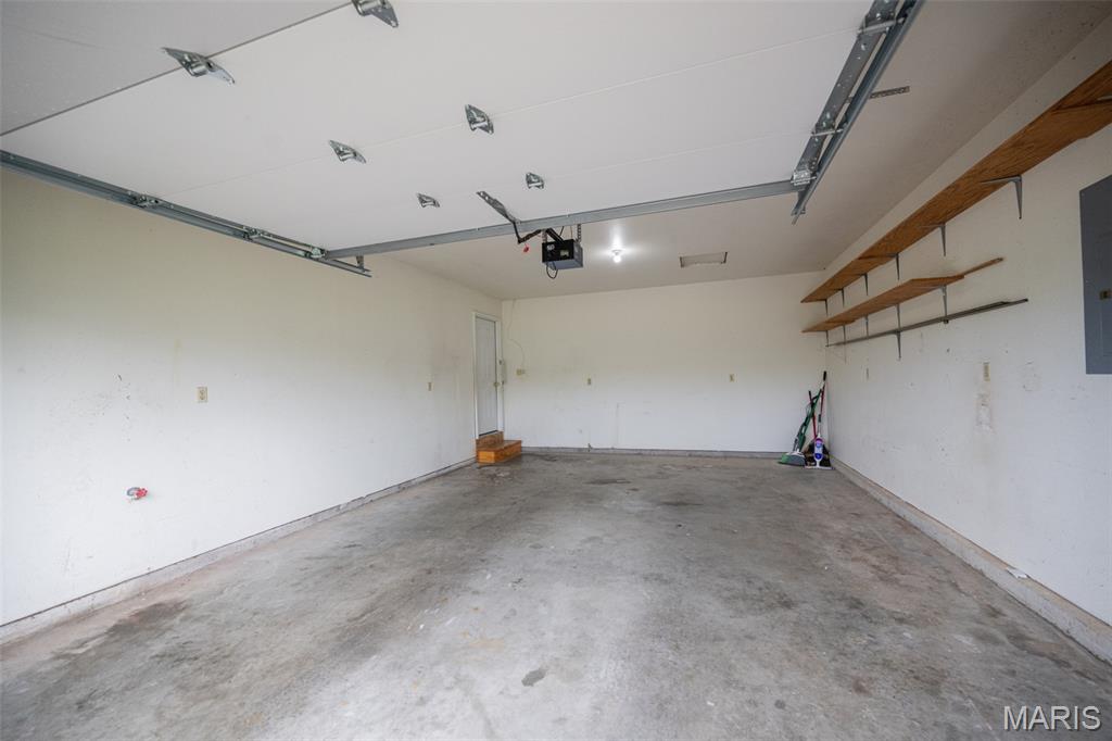 318 E W&W Circle Drive