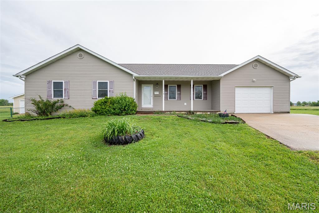 318 E W&W Circle Drive