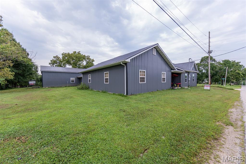 508 E 5th Street