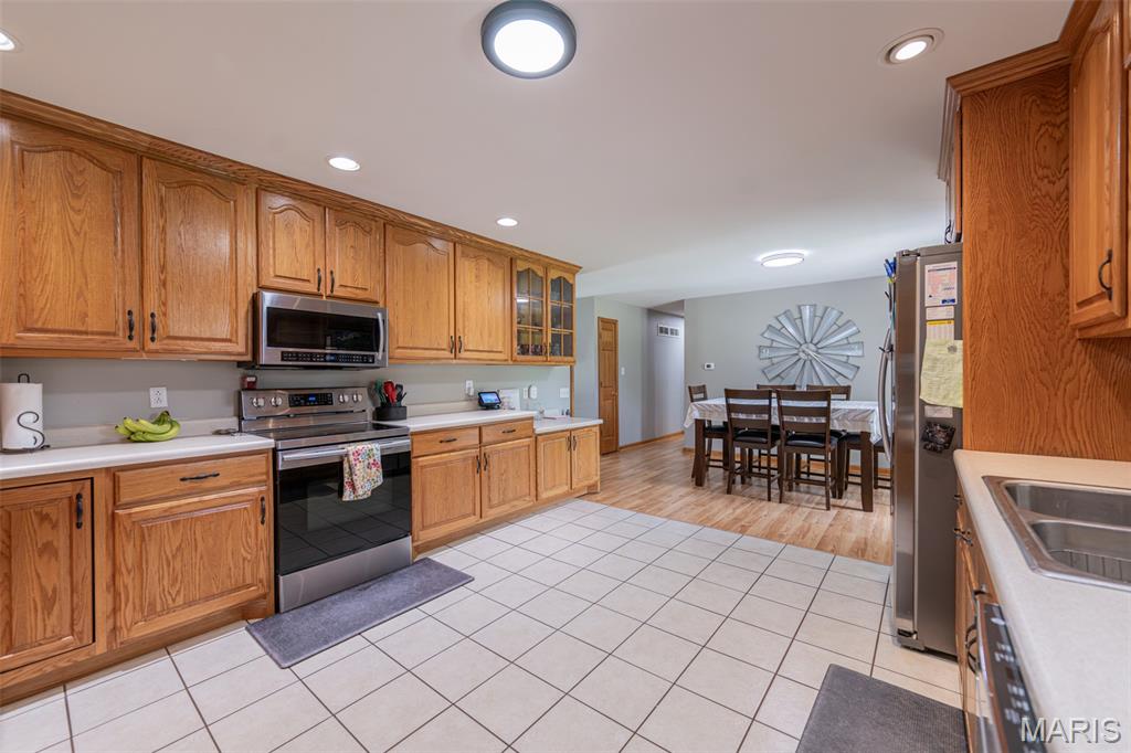 403 W 4th Street