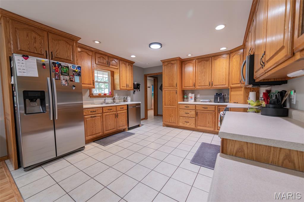 403 W 4th Street