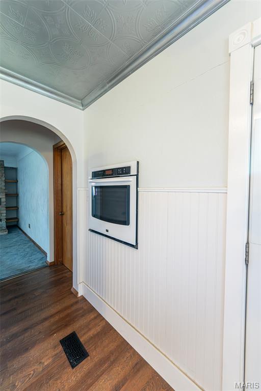 609 Elm Avenue