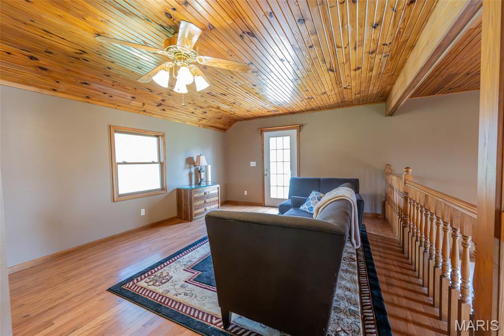 1115 County Road 754