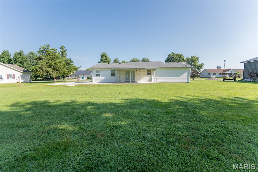406 E Trades Drive