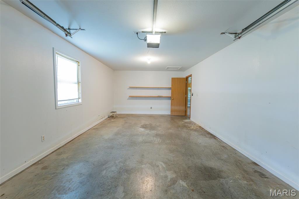 406 E Trades Drive