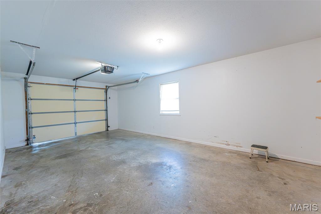 406 E Trades Drive