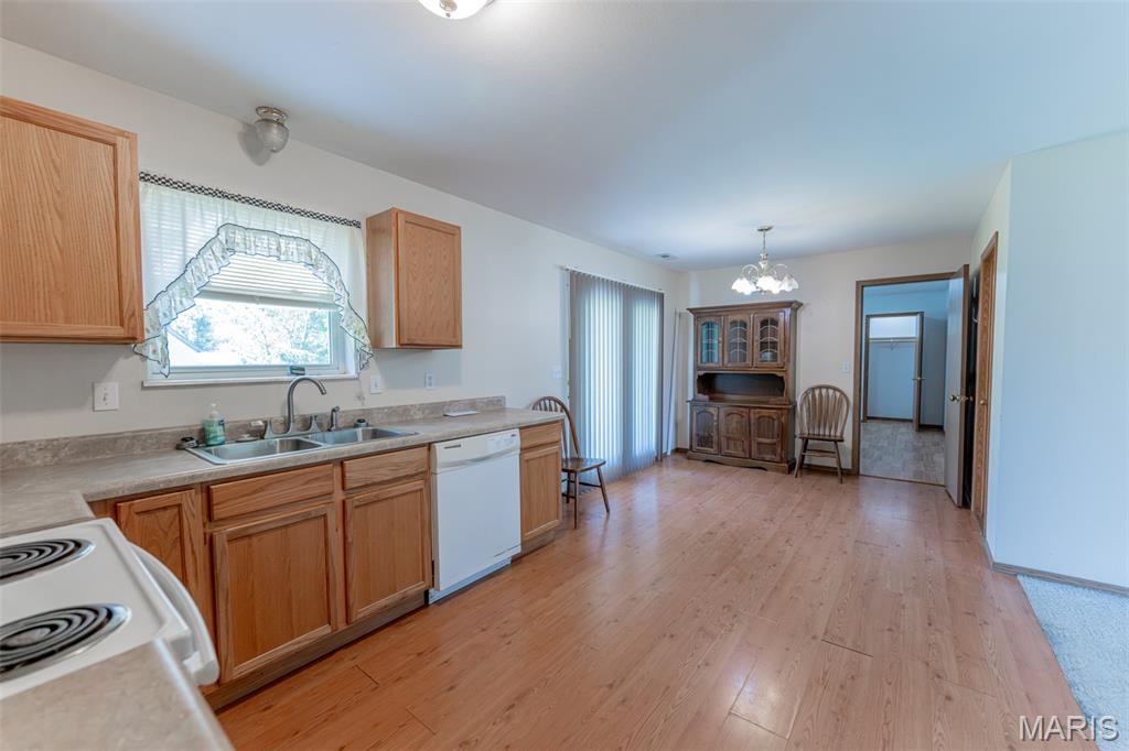 406 E Trades Drive