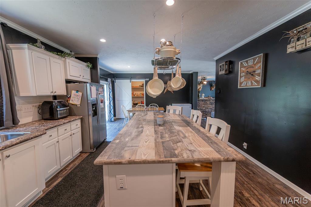 301 Pleasant Avenue
