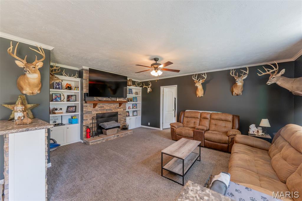 301 Pleasant Avenue