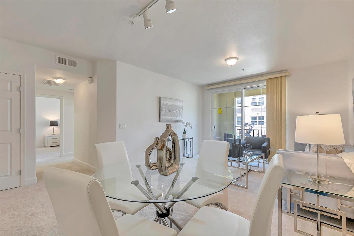 700 S Abel ST 423