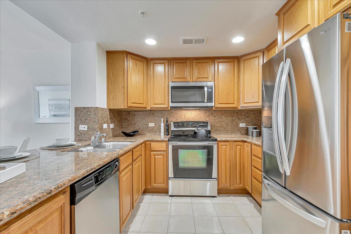 700 S Abel ST 423