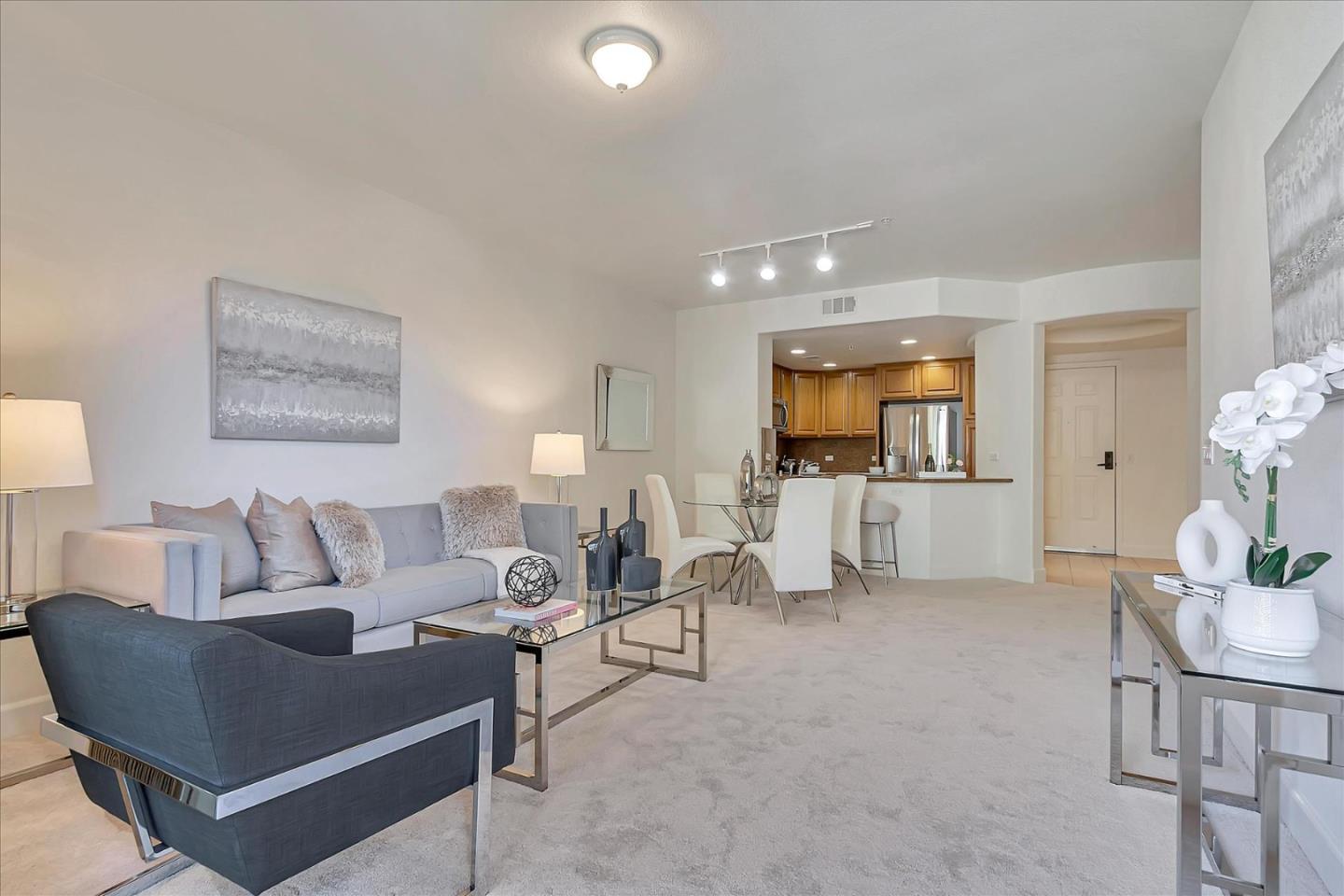 700 S Abel ST 423