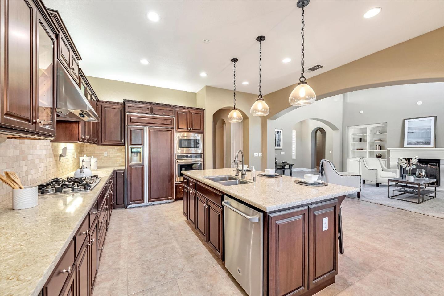 18223 Solano PL