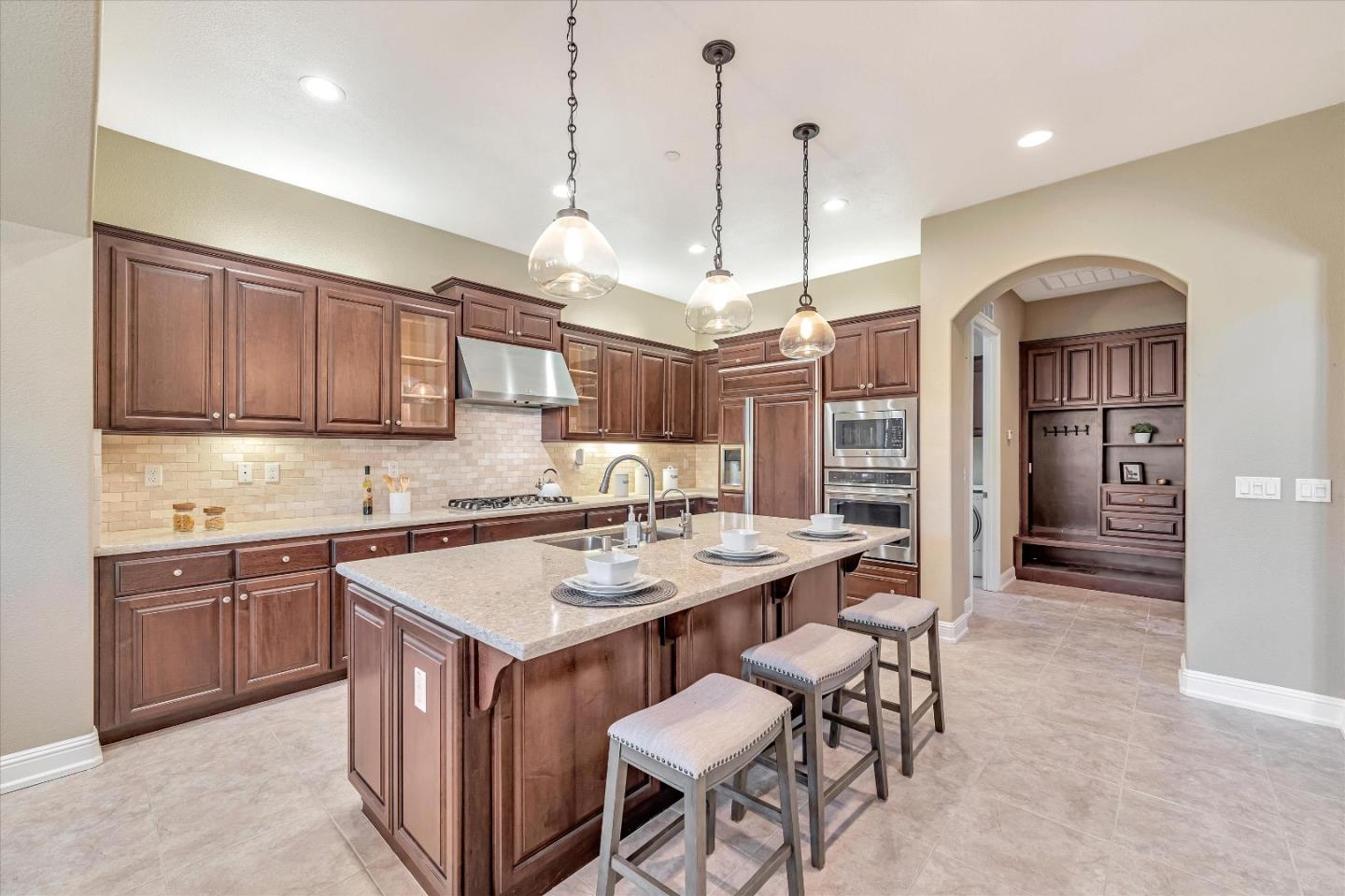 18223 Solano PL