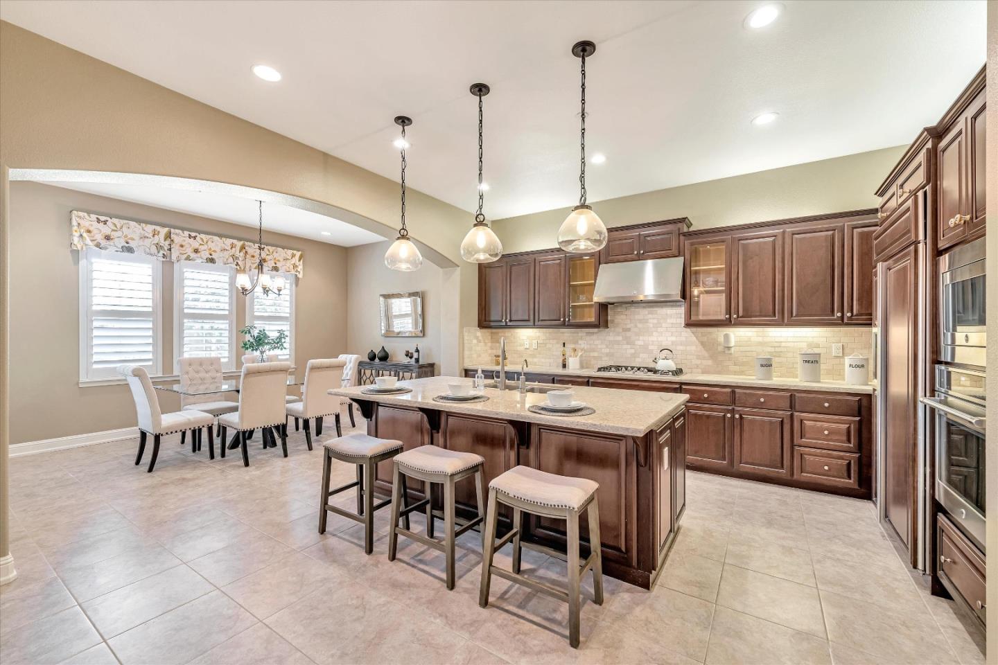 18223 Solano PL