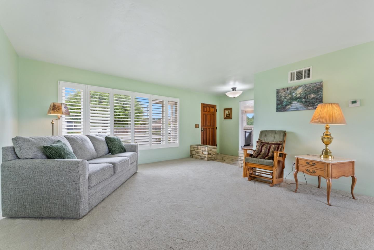 151 Laken CT