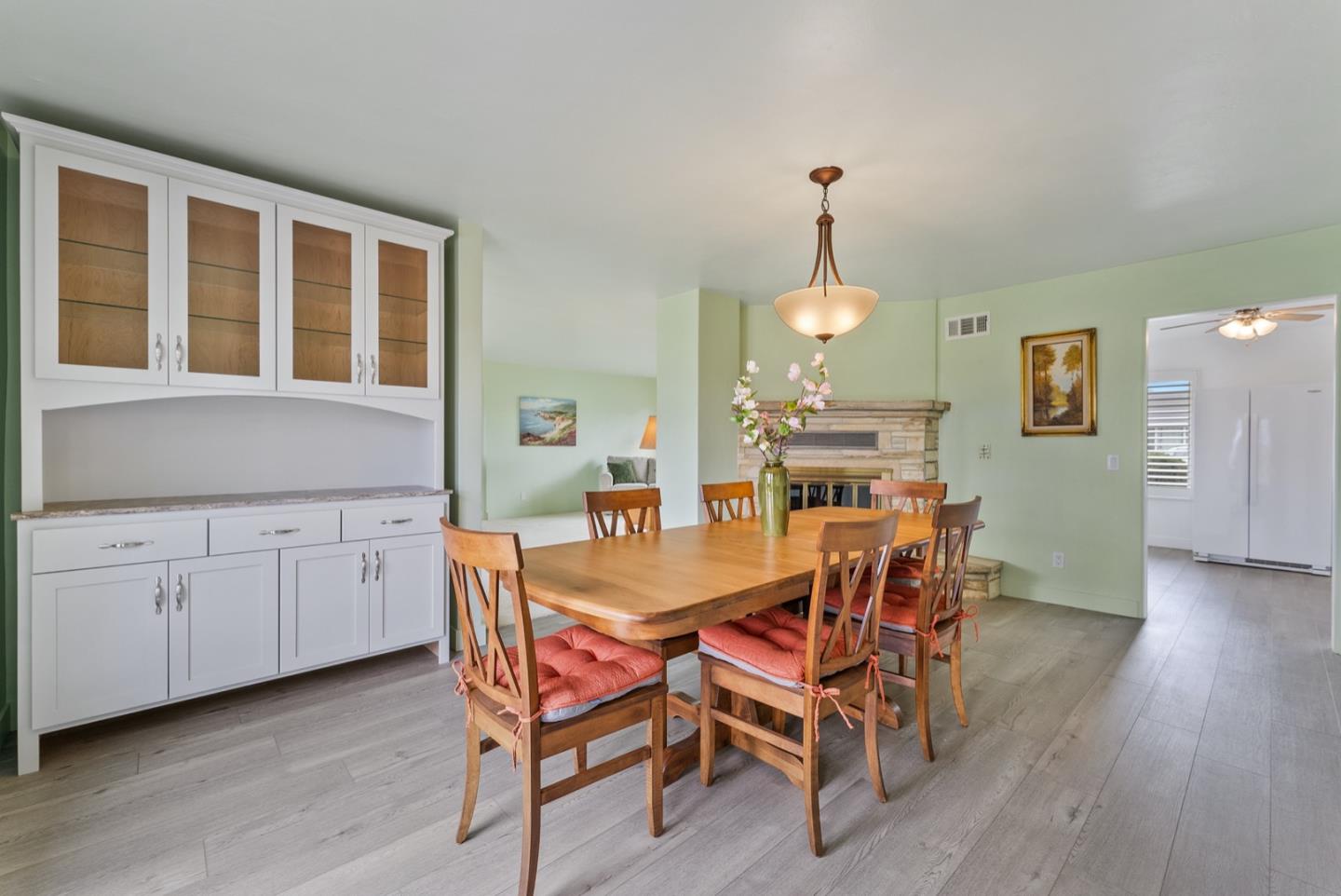 151 Laken CT