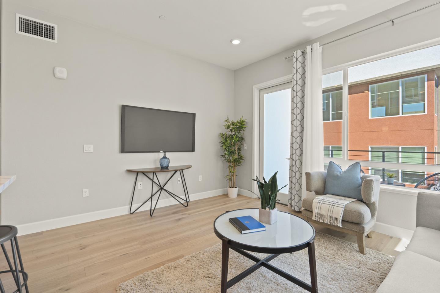 2984 Jayhawkers PL 4