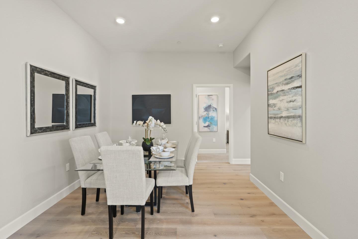 2984 Jayhawkers PL 4