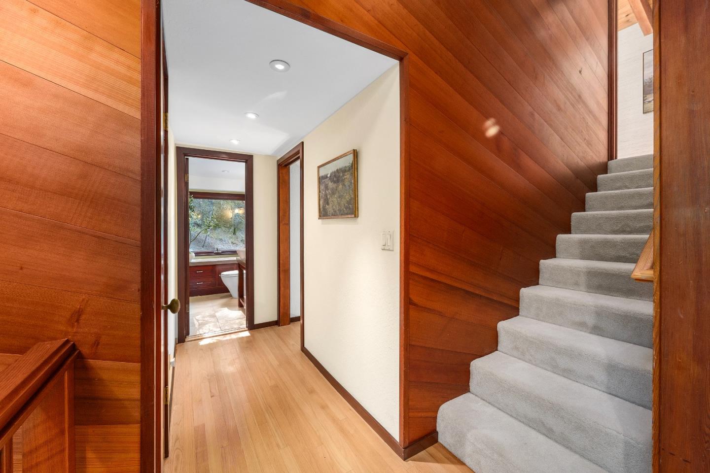 2293 Laurel Glen RD