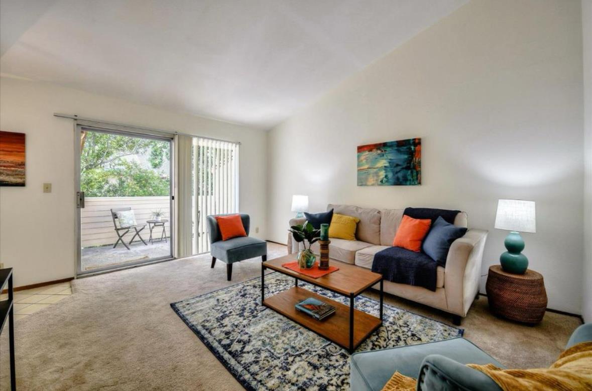 1038 Cedar Gables Drive