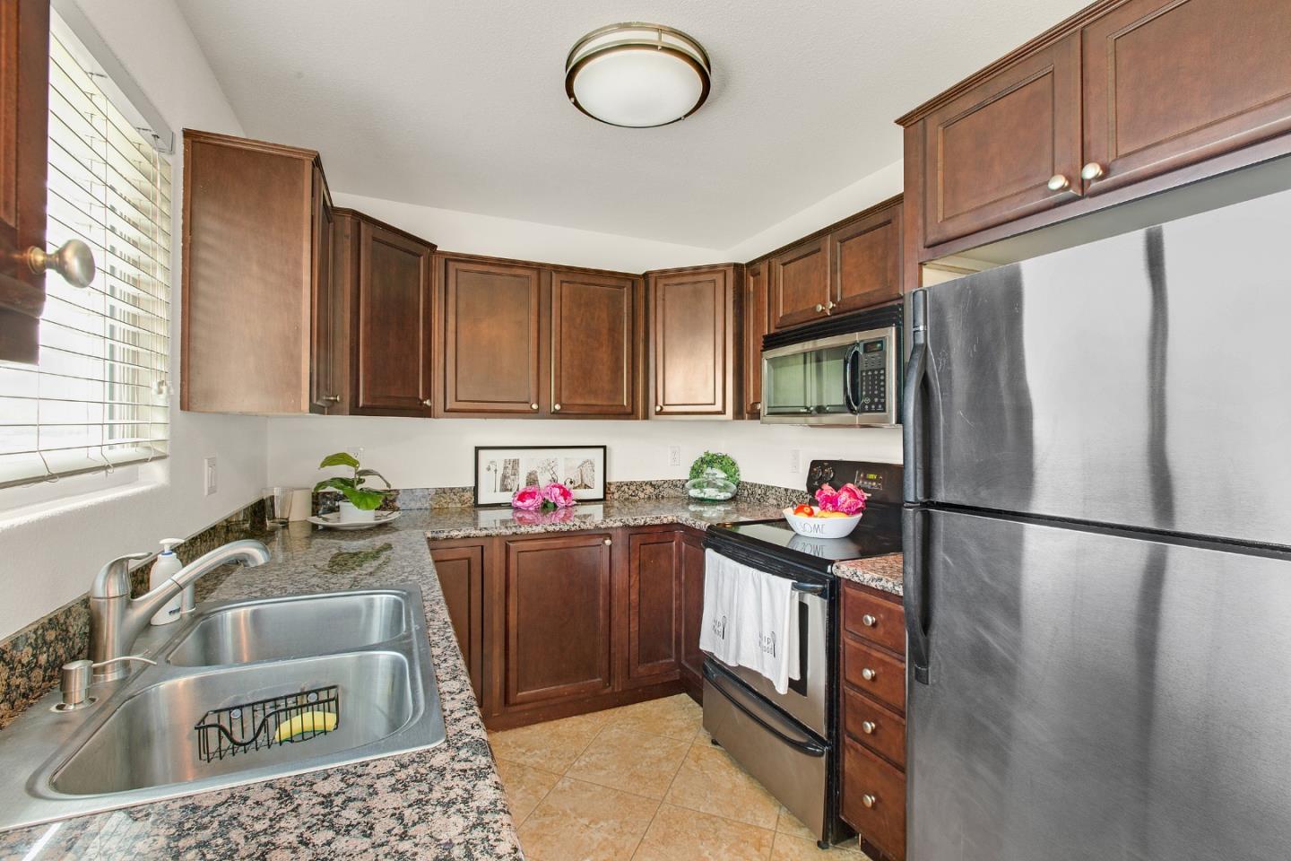 4970 Cherry Avenue 215