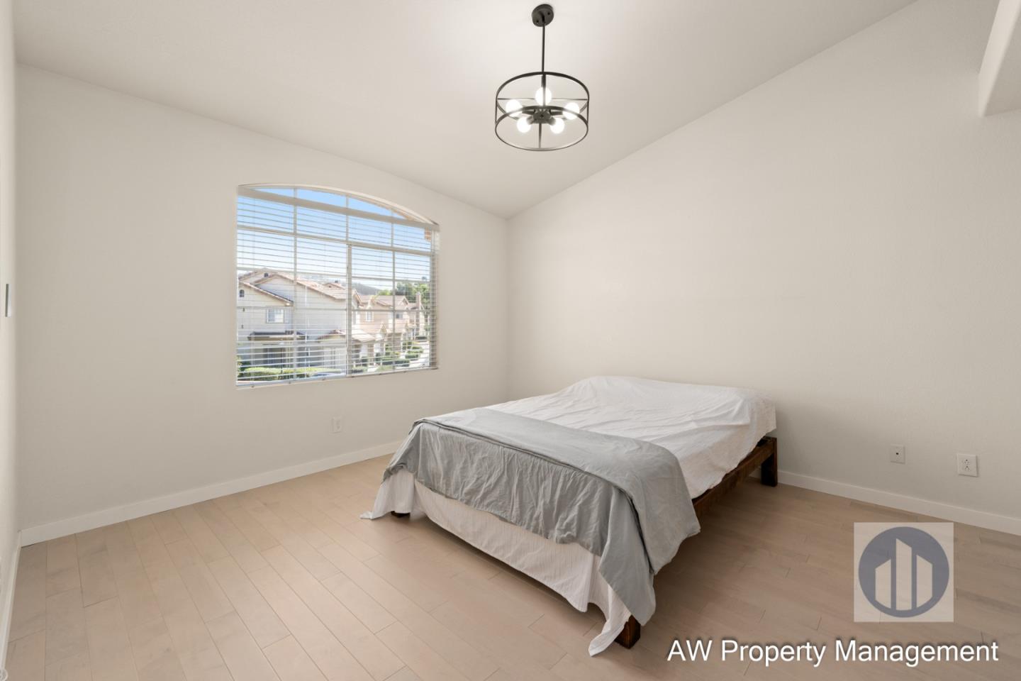 11661 Westview Parkway