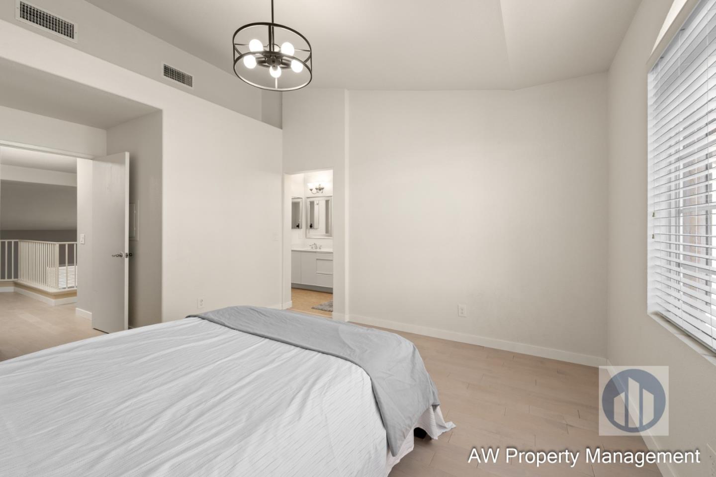 11661 Westview Parkway