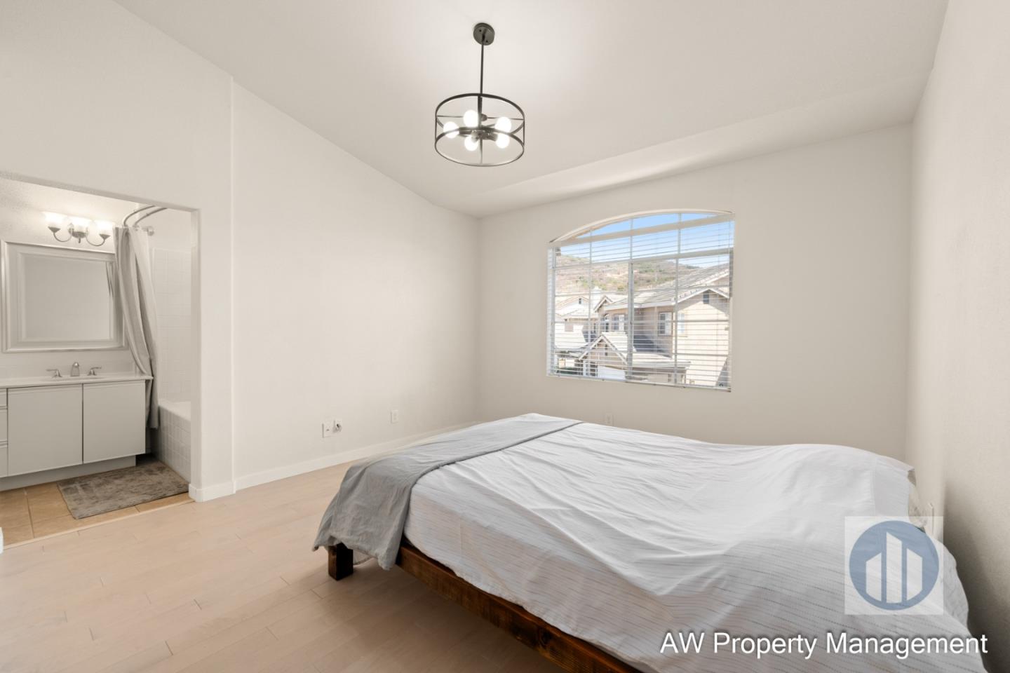 11661 Westview Parkway