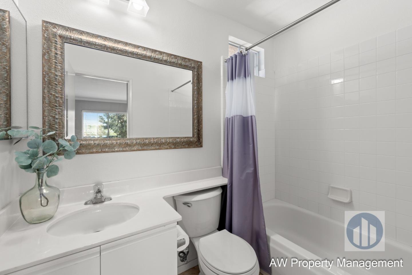 11661 Westview Parkway