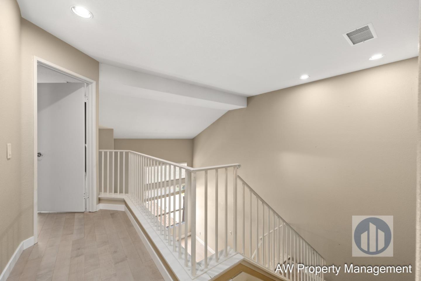 11661 Westview Parkway