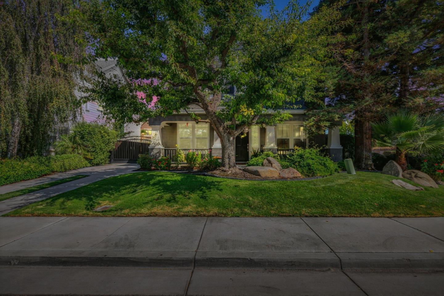 650 Talbot Drive