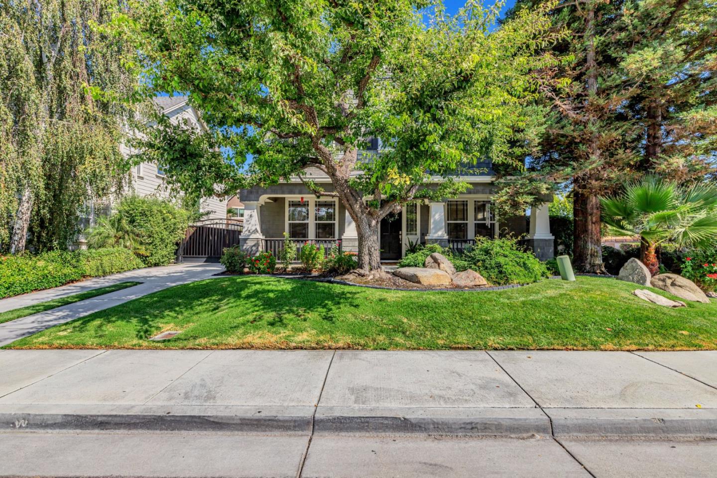 650 Talbot Drive