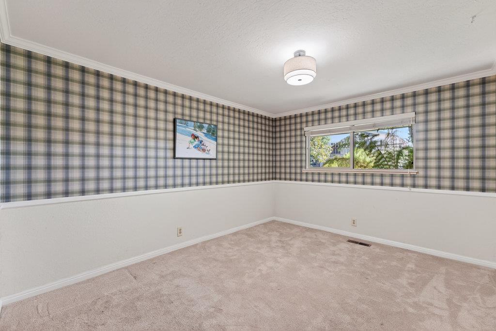 210 Wingfoot Drive