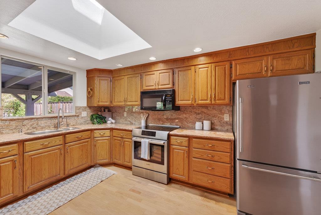 210 Wingfoot Drive