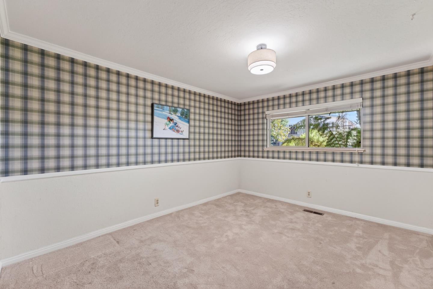 210 Wingfoot Drive