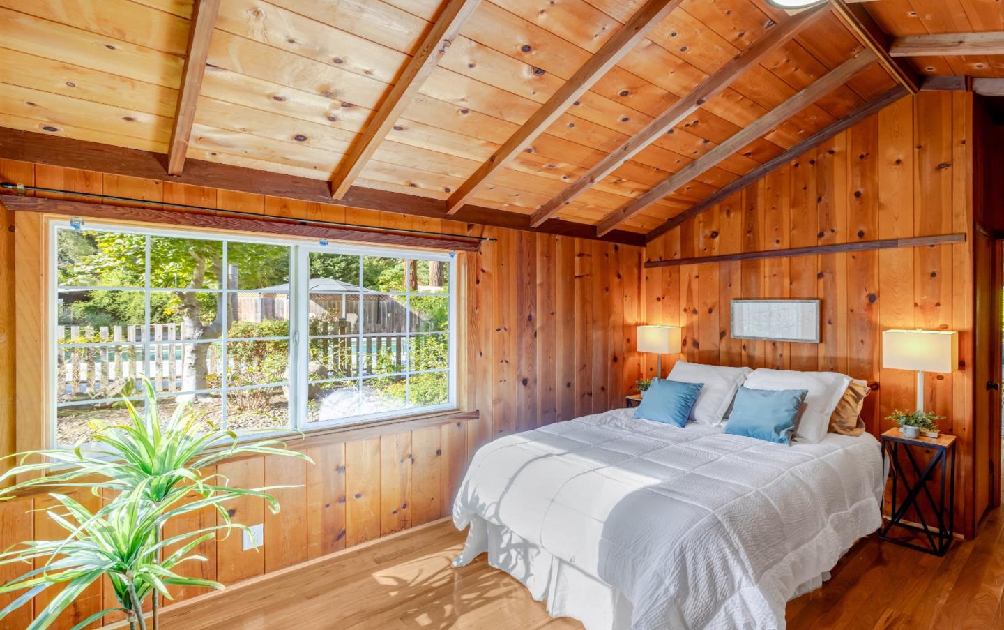 220 Lazywoods Road