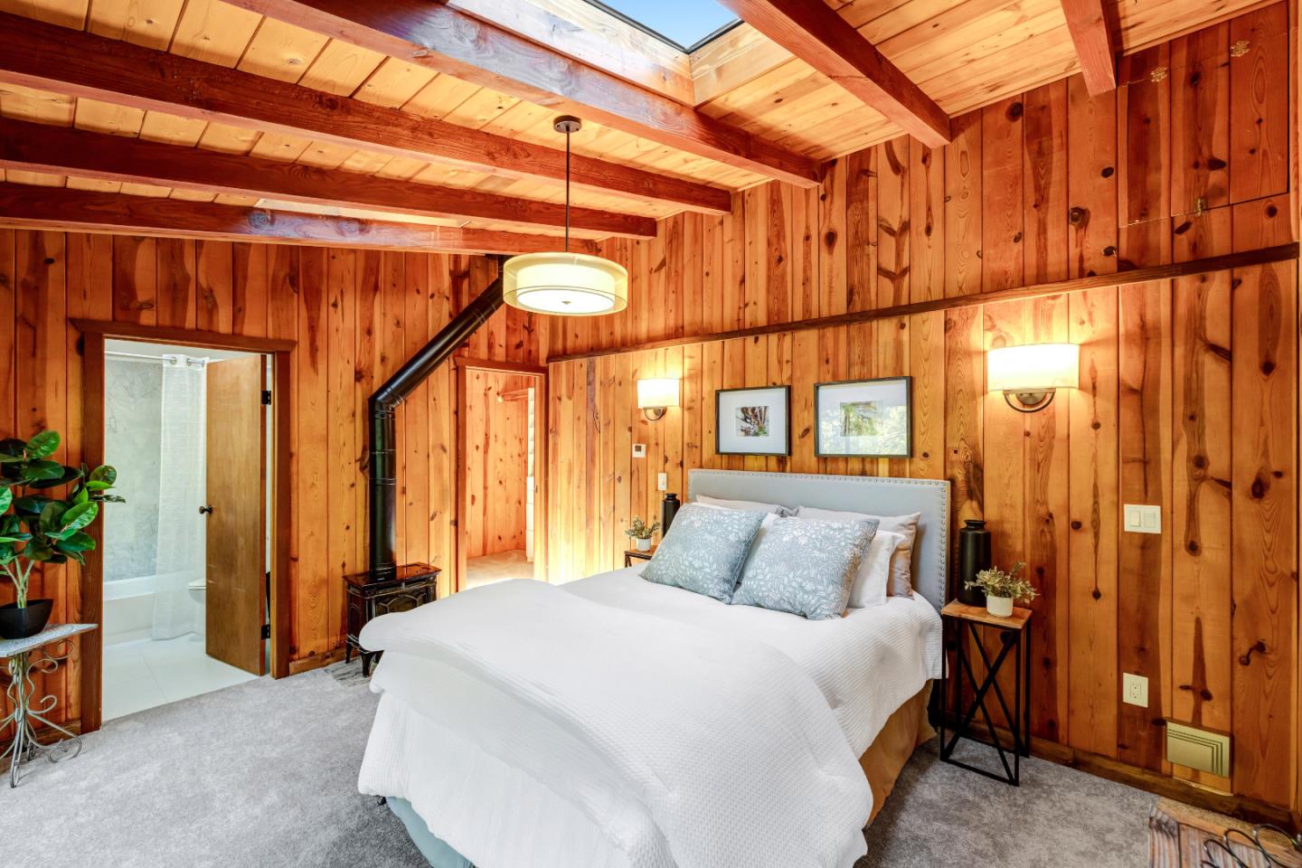 220 Lazywoods Road