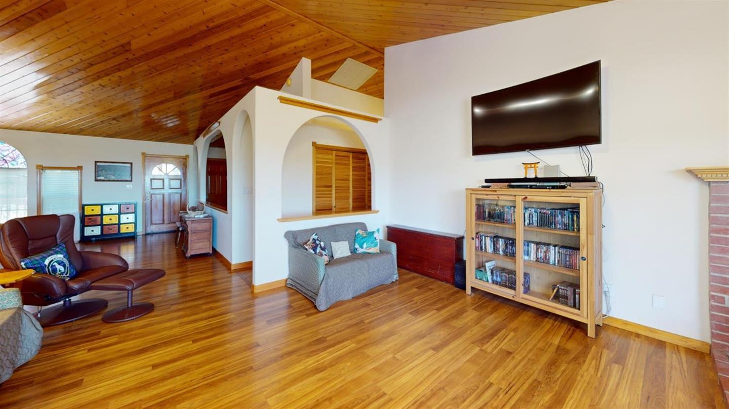 3346 Verde Robles Drive