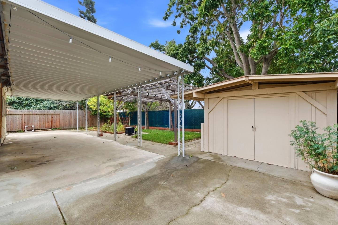 1729 Sherman Drive