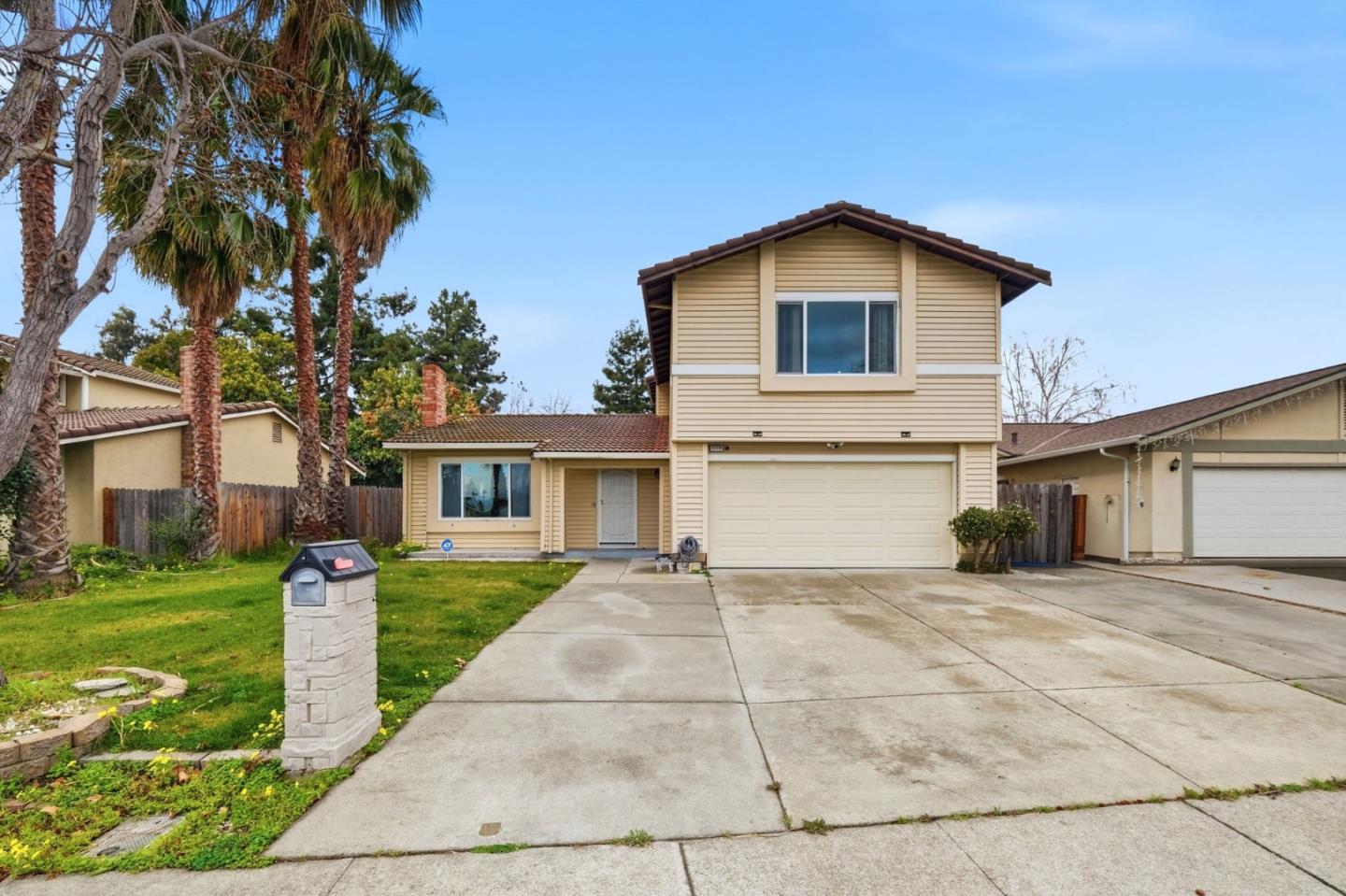 1729 Sherman Drive